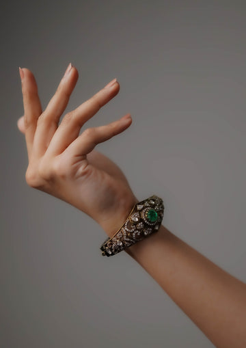Kalyani Shanthi Victorian Golden Hue Finish Single Kada