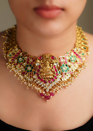 Ratna Vrinda Kundan Gold Finish Necklace