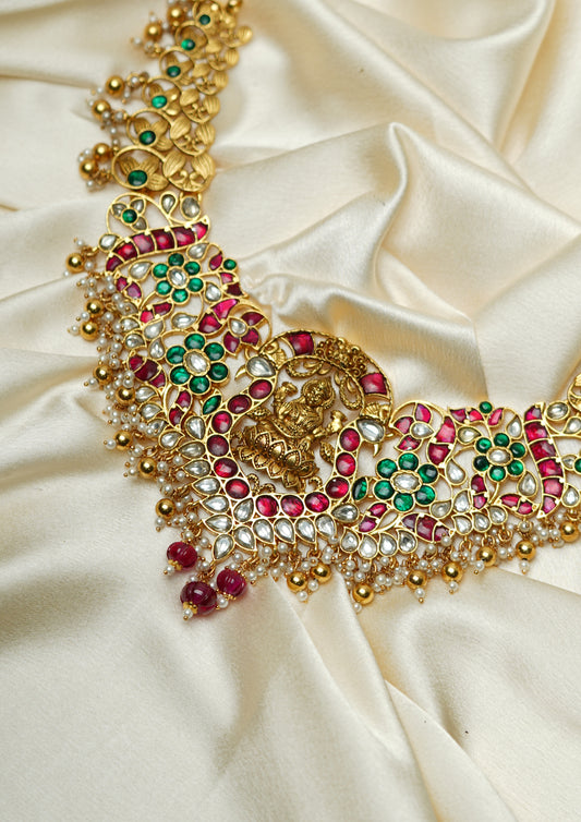 Ratna Vrinda Kundan Gold Finish Necklace