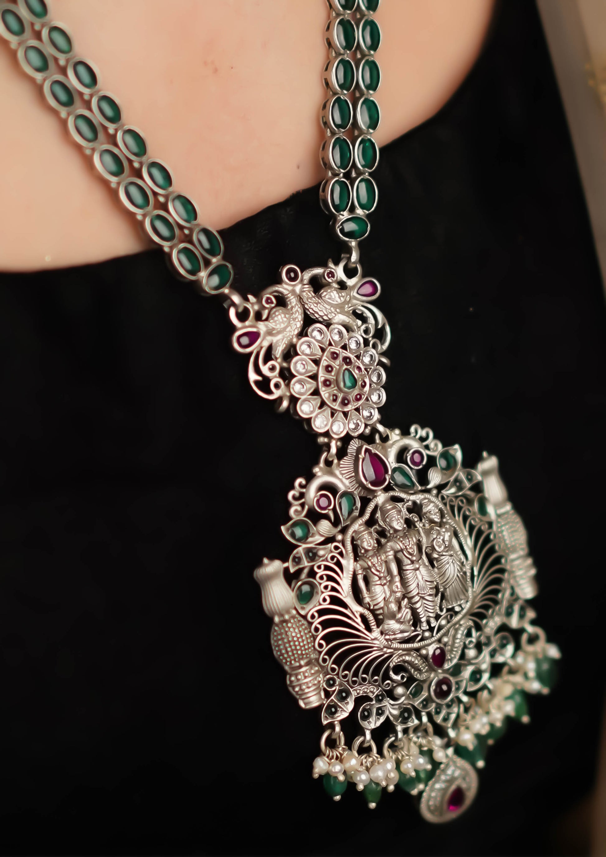 Hiranya Soundarya Nakashi Oxidized Silver Finish Necklace