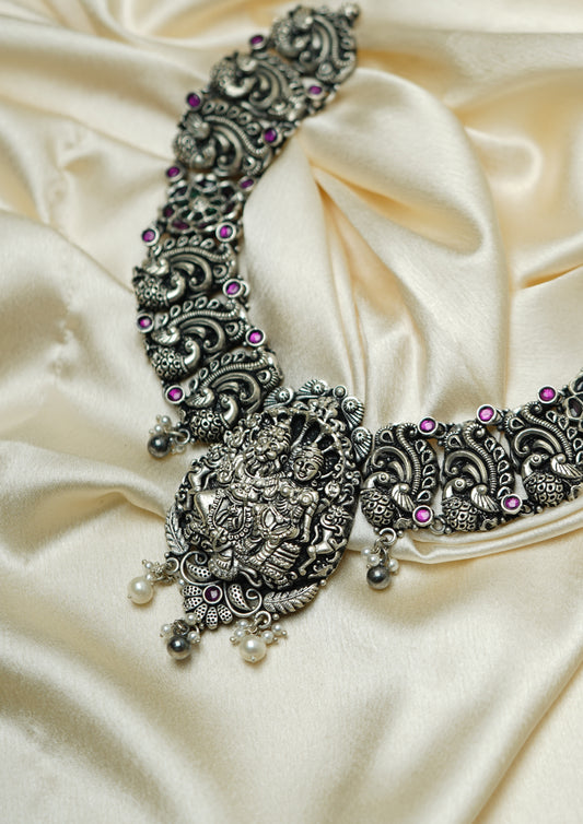 Svarna Varna Nakashi Oxidized Silver Finish Necklace