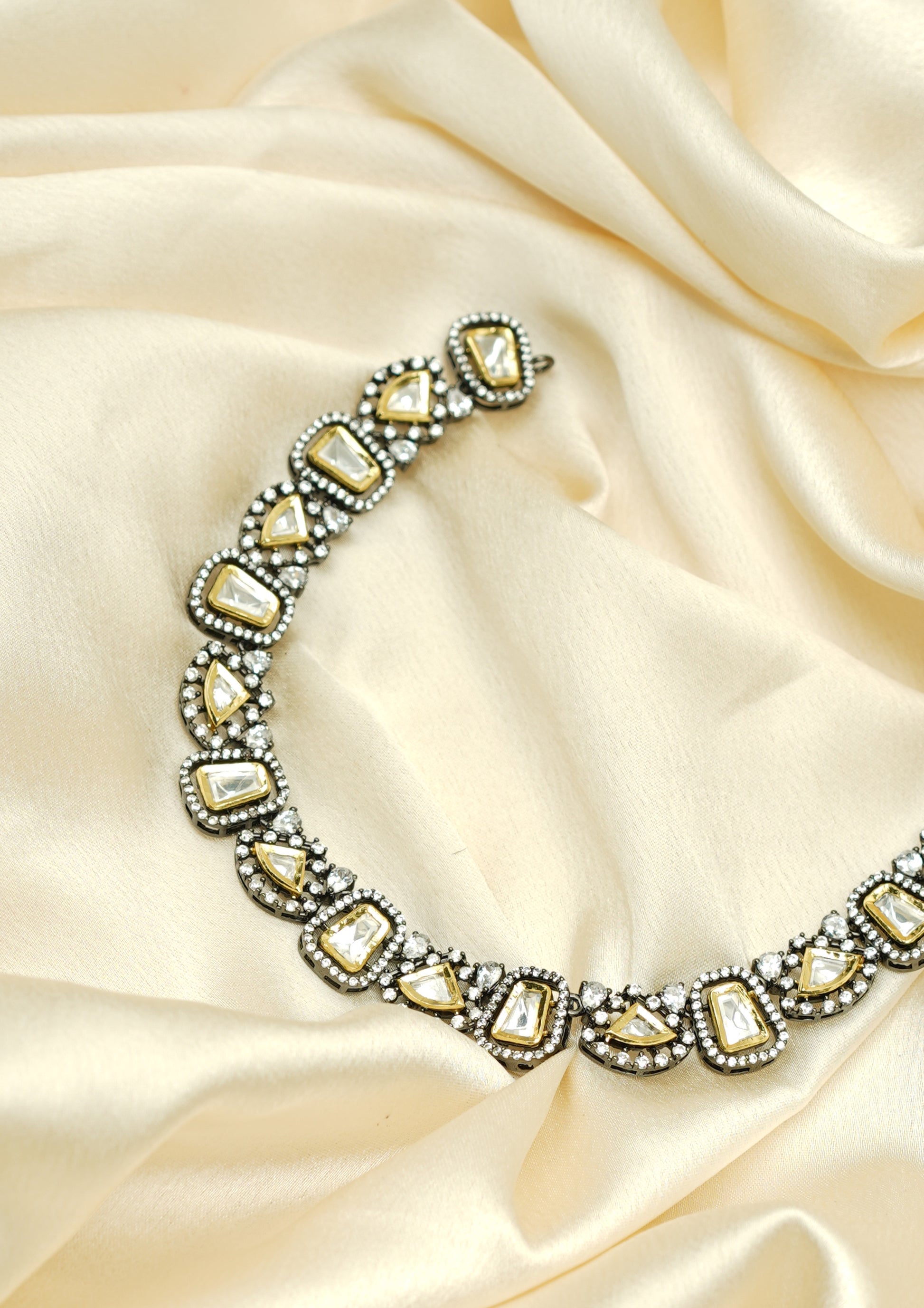 Bhavana Manjari Polki Dual Tone Finish Necklace