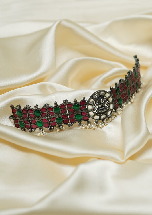 Ratna Vilasa Kundan Oxidized Silver Finish Choker