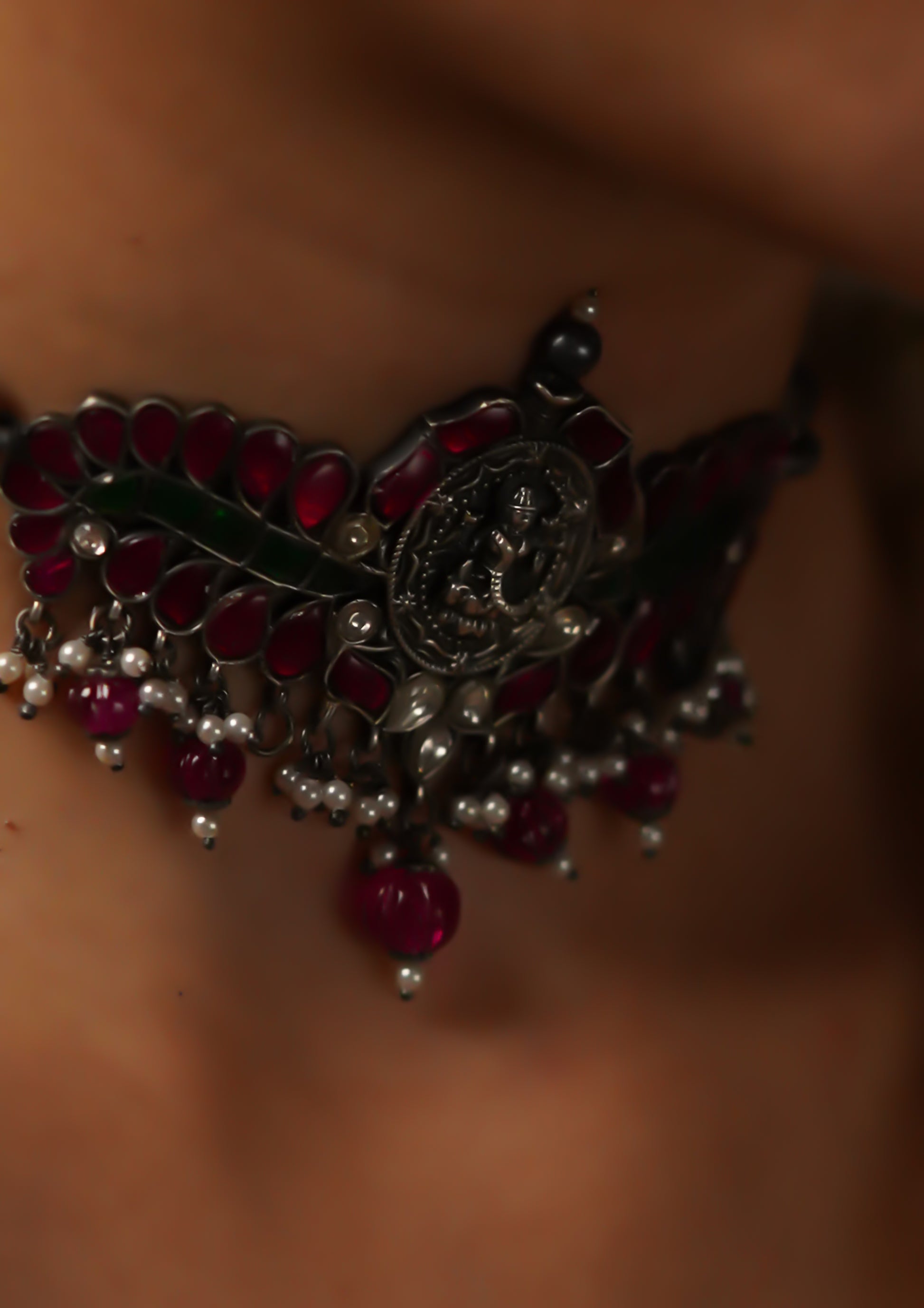 Nitya Tilaka Kundan Oxidized Silver Finish Choker