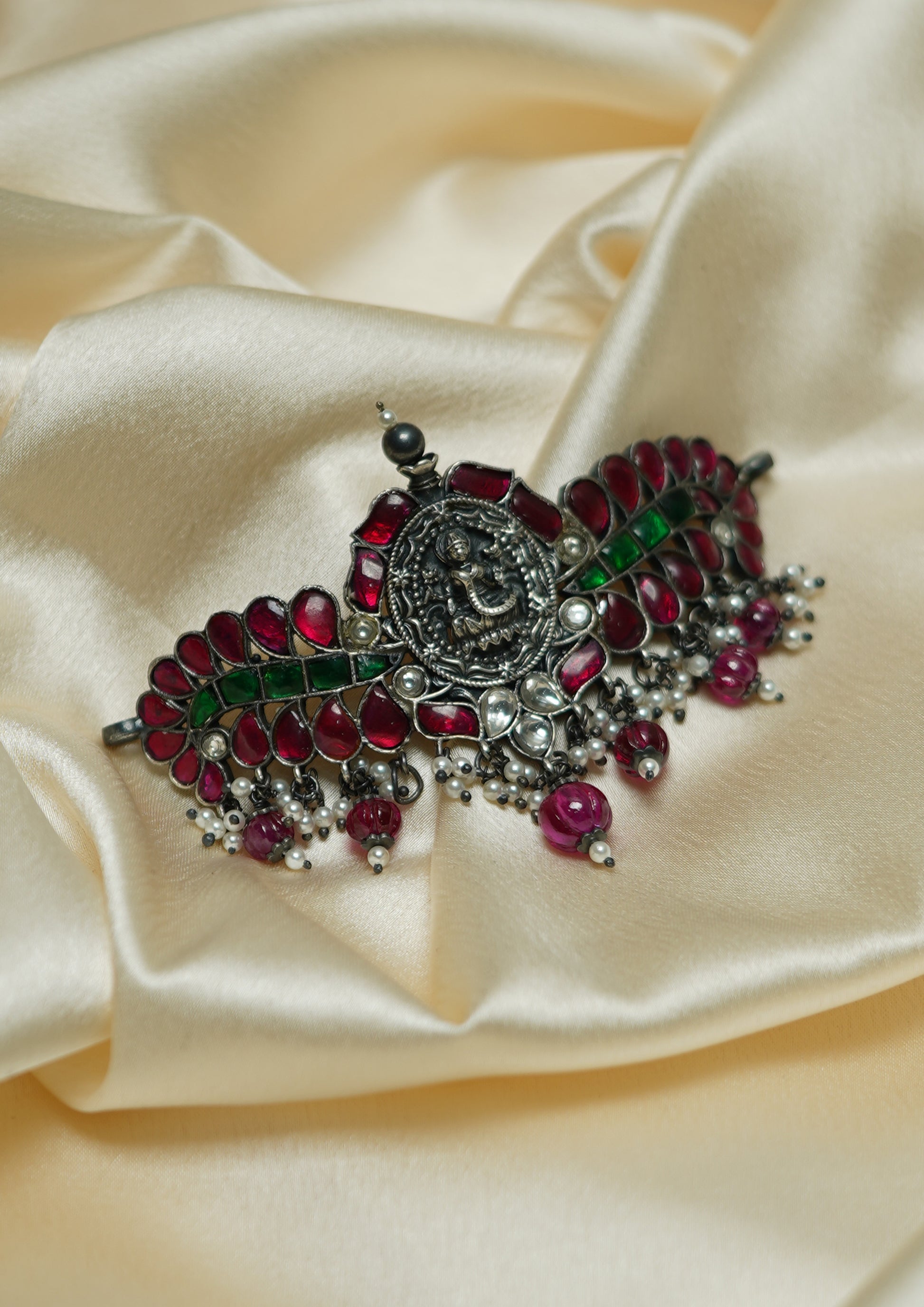 Nitya Tilaka Kundan Oxidized Silver Finish Choker