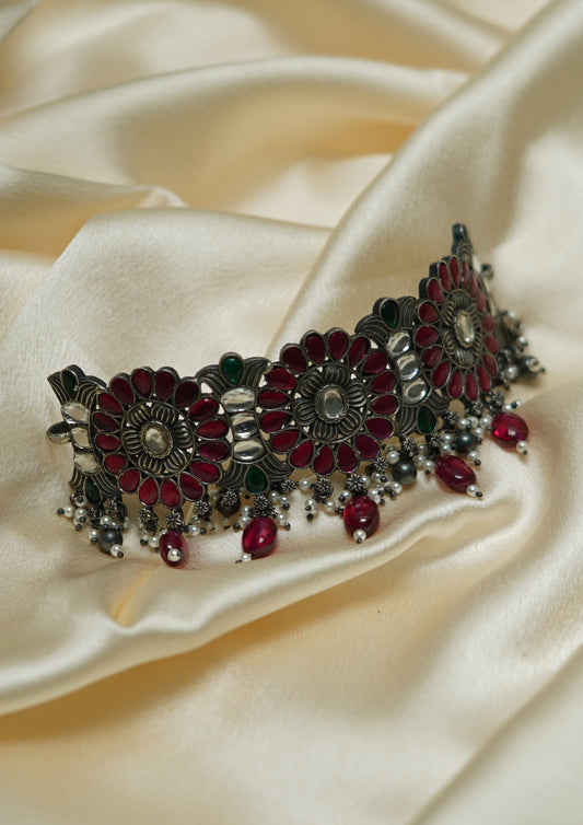 Chandra Sringara Kundan Oxidized Silver Finish Choker