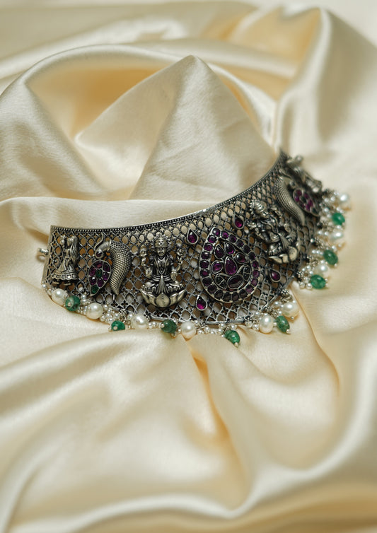 Sundara Vrinda Nakashi Oxidized Silver Finish Choker