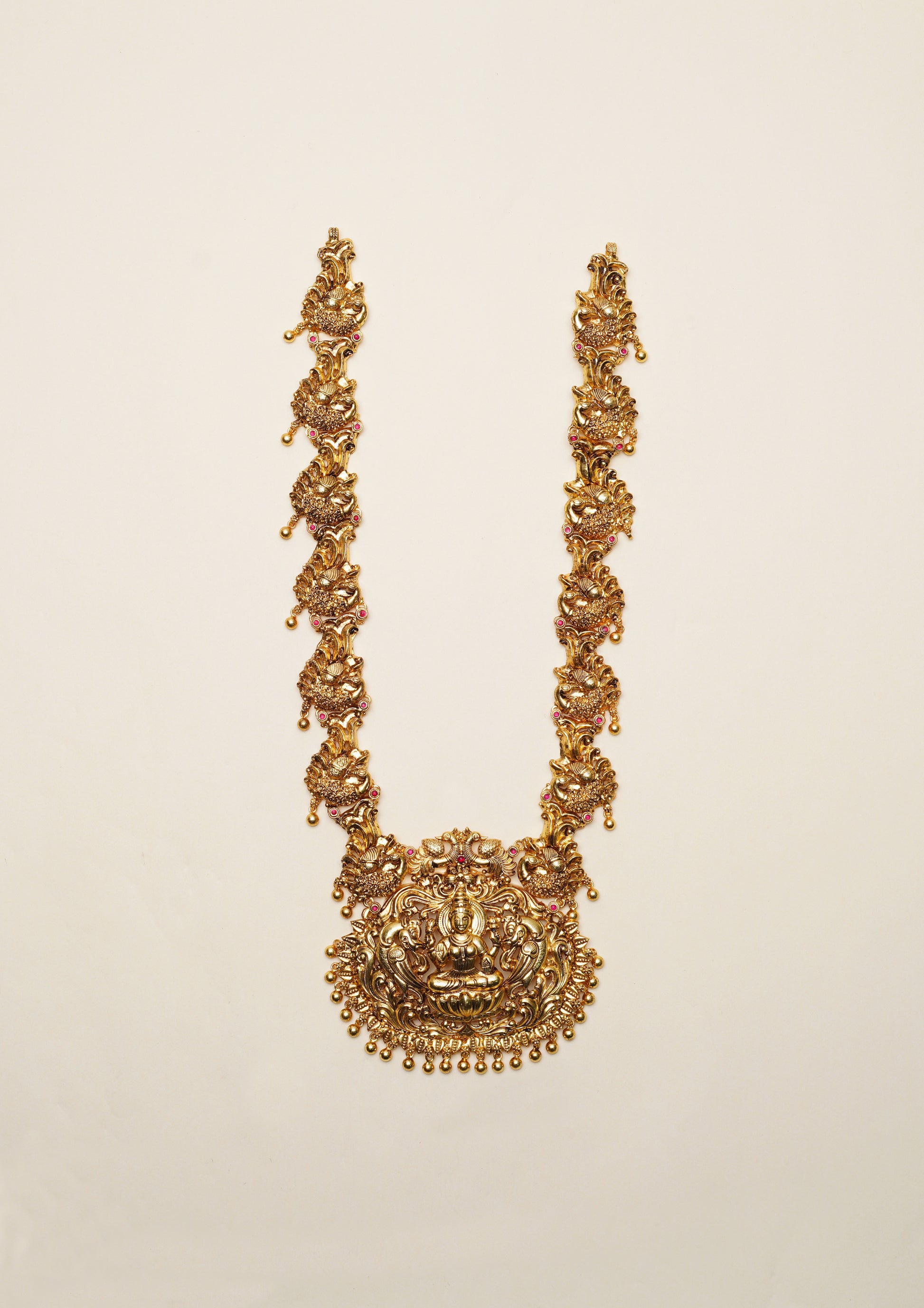 Sundara Divya Nakashi Gold Finish Haar