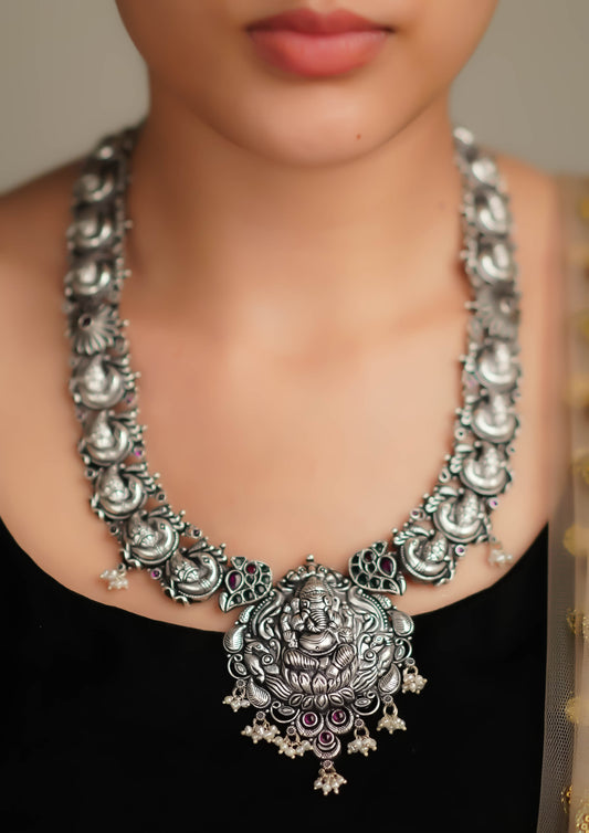 Chandrika Varada Nakashi Oxidized Silver Finish Haar