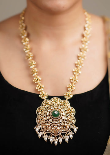 Gauri Kanta Polki Gold Finish Haar