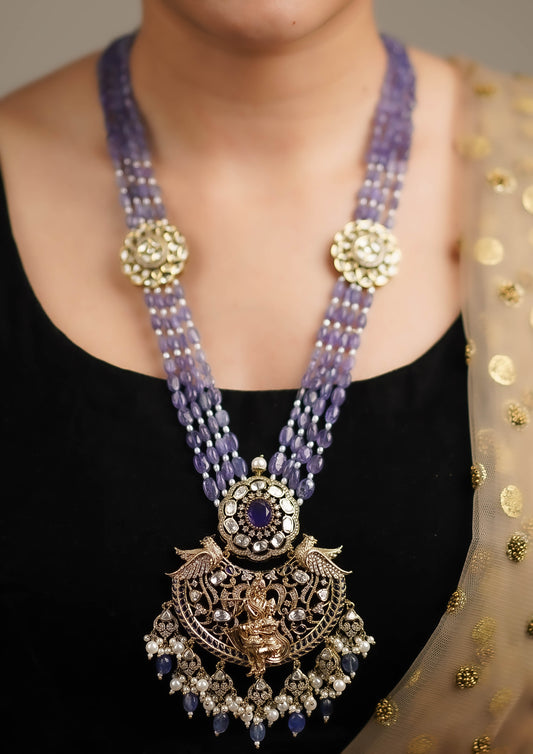 Surabhi Harini Victorian Golden Hue Finish Haar