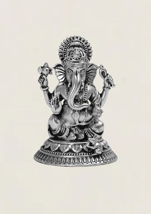 Round Patta Ganesh - Pure 925 Silver Idol