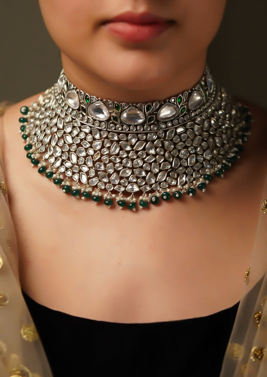 Manohara Kundala Polki Oxidized Silver Finish Choker