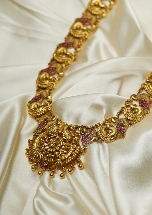 Vasanta Shobhana Nakashi Gold Finish Haar