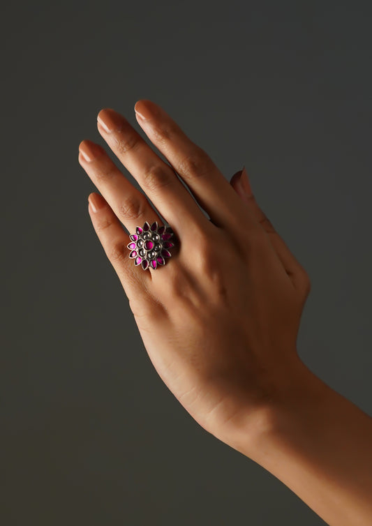 Vinayita Akarshana Kundan Oxidized Silver Finish Ring with Stonework